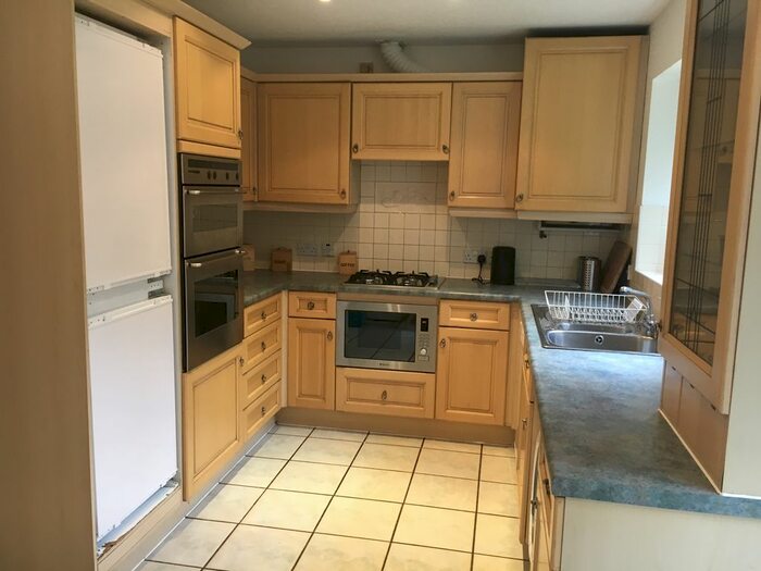 5 Bedroom Town House To Rent In Freeman Court, Tollington Way, Holloway, Islington, North London, N7