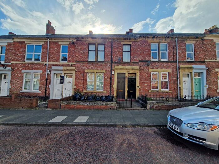 2 Bedroom Flat To Rent In Eastbourne Avenue, Gateshead, NE8