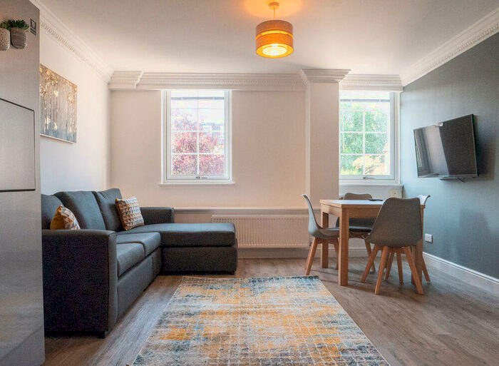 4 Bedroom Flat To Rent In Caledonian Crescent Edinburgh United Kingdom, EH11