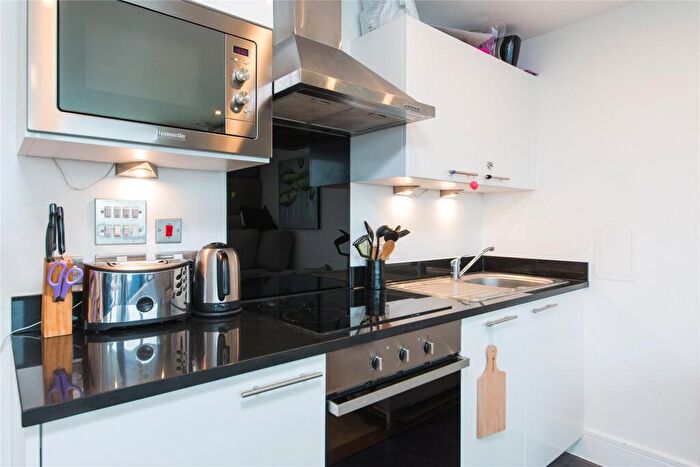 1 Bedroom Flat To Rent In Mill Lane, Deptford, London, SE8