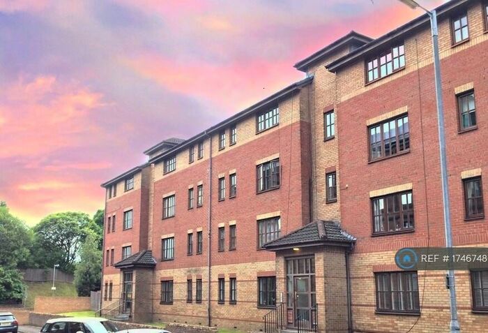 2 Bedroom Flat To Rent In Greenlaw Road, Glasgow, G14