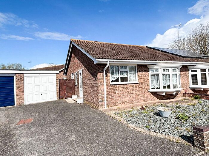 2 Bedroom Semi-Detached Bungalow For Sale In Felpham, Bognor Regis, PO22