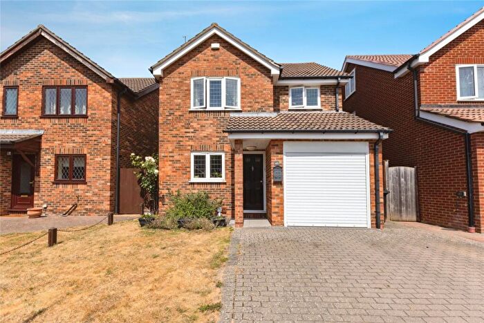 3 Bedroom Detached House To Rent In Swepstone Close, Lower Earley, Reading, RG6