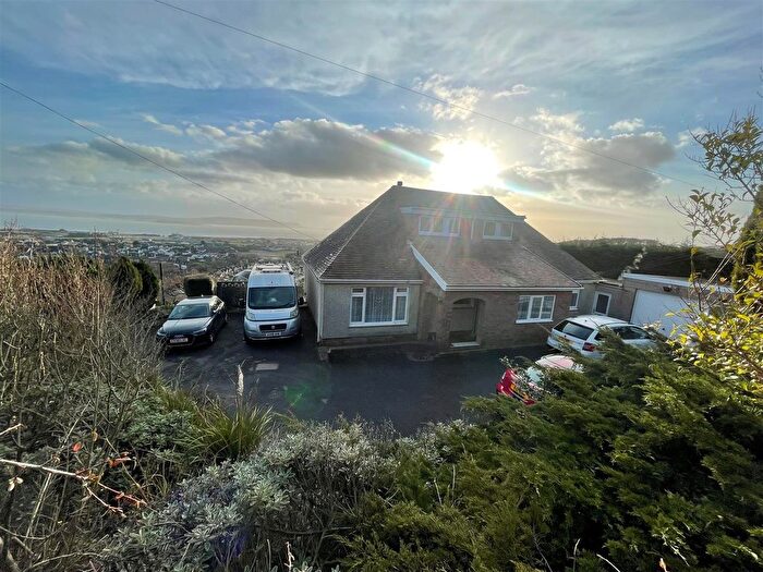 4 Bedroom Detached House For Sale In Graig, Burry Port, SA16