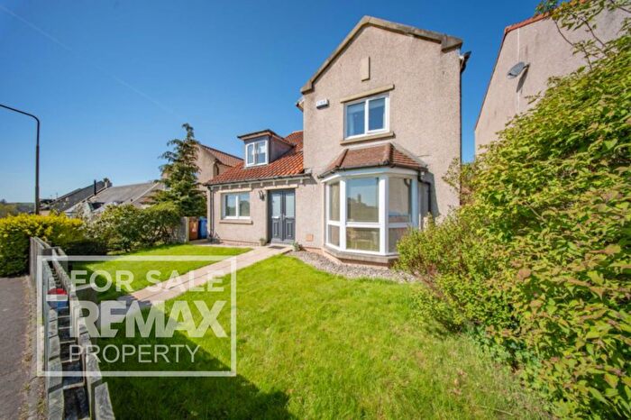 5 Bedroom Detached House For Sale In Lumsden Court, Broxburn, EH52