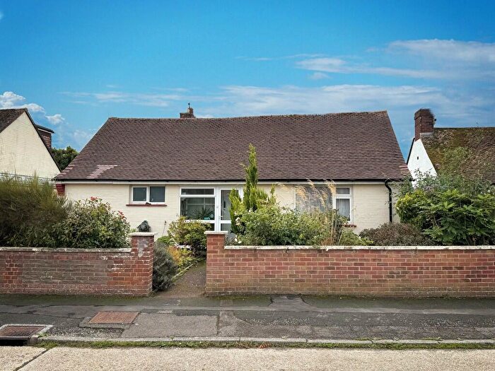 2 Bedroom Detached Bungalow For Sale In Hobbs Way, Rustington, BN16