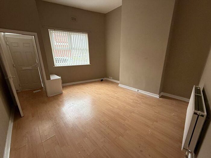 2 Bedroom Terraced House To Rent In Peel Road, Liverpool, L20