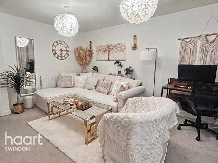 3 Bedroom Semi-Detached House For Sale In Prunus Walk, Swindon, SN1