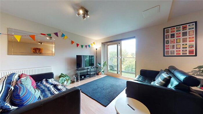 2 Bedroom Flat To Rent In Tequila Wharf, Commercial Road, E14
