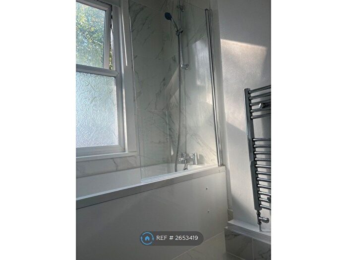 1 Bedroom Property To Rent In Fearon Street, London, SE10