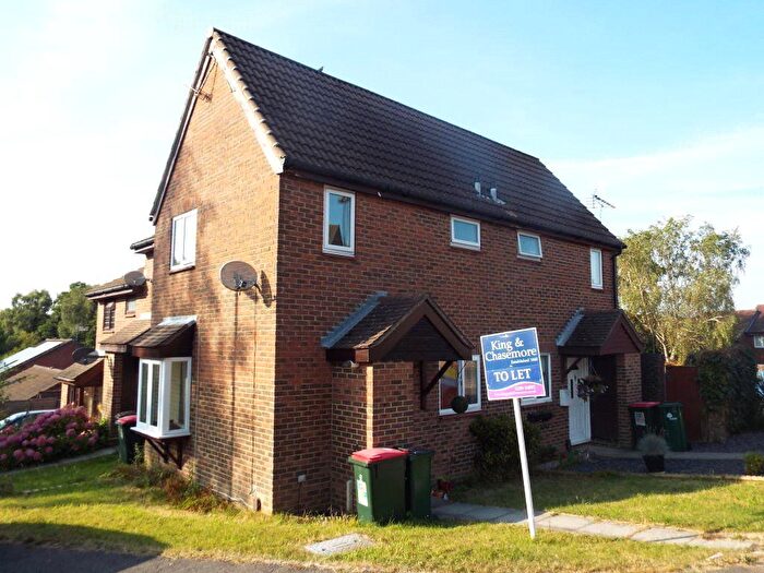 1 Bedroom End Terrace House For Sale In Hollingbourne Crescent, Crawley, West Sussex, RH11
