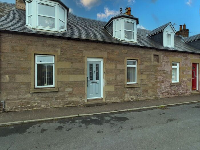4 Bedroom Terraced House For Sale In St. Helens Place, Causewayend, Coupar Angus, Perthshire, PH13
