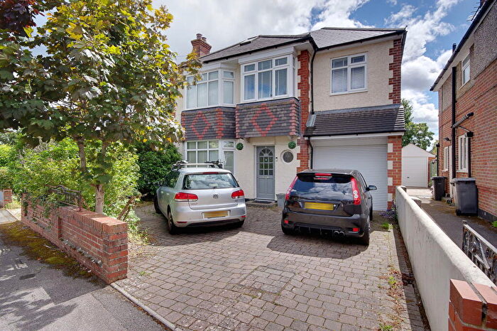 5 Bedroom Detached House For Sale In The Grove, Bournemouth, BH9