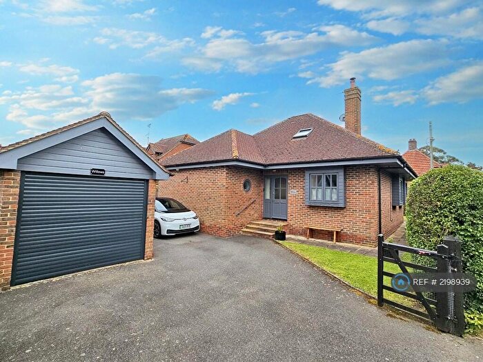 4 Bedroom Detached House To Rent In Weald View, Barcombe, Lewes, BN8