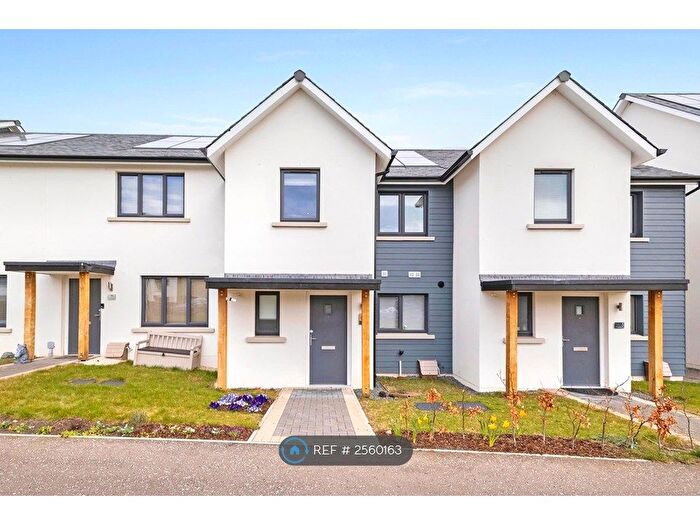 3 Bedroom Terraced House To Rent In Haining Park, Loanhead, EH20