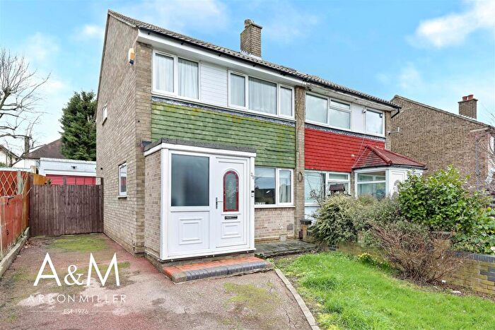 3 Bedroom Semi Detached House For Sale In North Dene, Chigwell, IG7