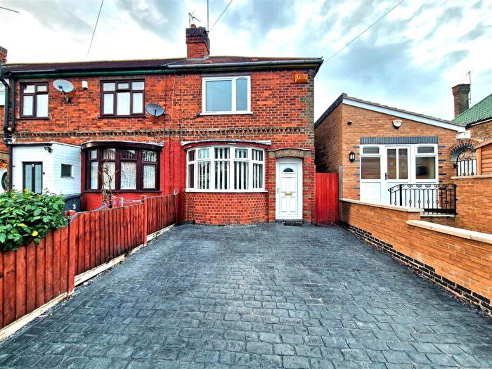 2 Bedroom End Of Terrace House To Rent In The Greenway, Belgrave, Leicester, LE4