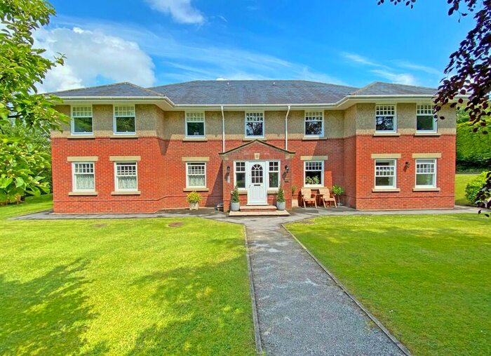 3 Bedroom Apartment To Rent In Wood View, Harrogate, HG1