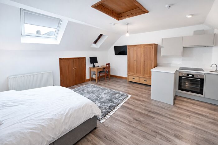 Studio To Rent In Krypton Close, MK5