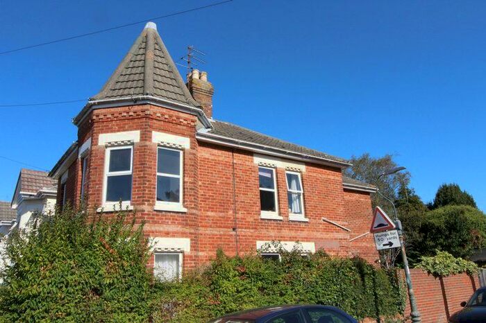 4 Bedroom Detached House To Rent In Beautiful Bedroom Student Property Available August, BH9