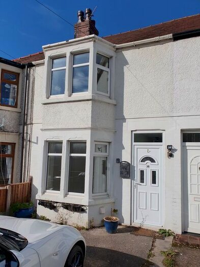 3 Bedroom Property To Rent In School Road, Blackpool, Lancashire, FY4