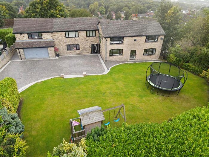 4 Bedroom Detached House For Sale In Ashes Croft, Mottram Old Road, Stalybridge, SK15