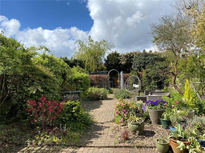 4 Bedroom Semi-Detached House For Sale In Corder Road, Ipswich, Suffolk, IP4 - Photo 2