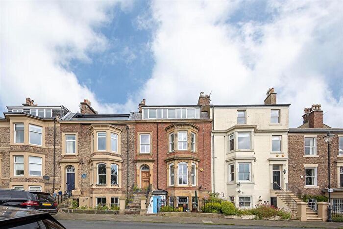 2 Bedroom Flat For Sale In Northumberland Terrace, Tynemouth, NE30