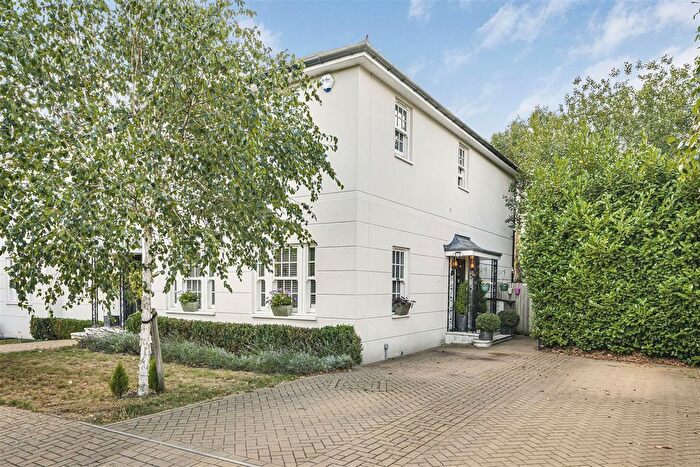 3 Bedroom Semi Detached House For Sale In Burlington Mews, Datchet, Slough, SL3