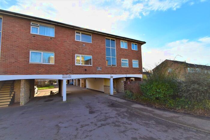 1 Bedroom Flat To Rent In Havant, Hampshire, PO9