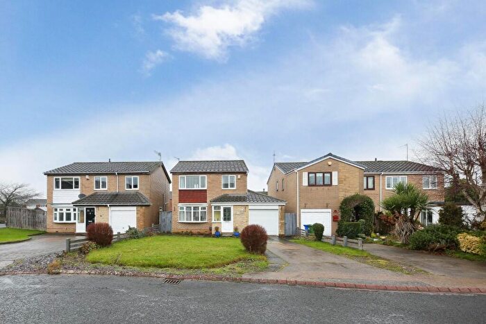 3 Bedroom Detached House For Sale In Kettering Place, Eastfield Dale, NE23