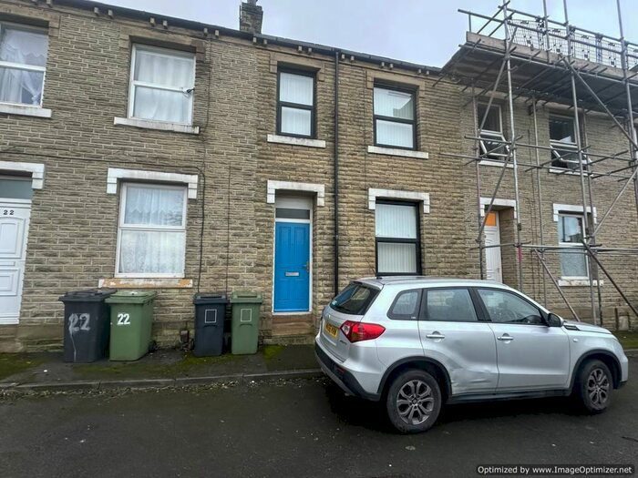 2 Bedroom Terraced House To Rent In Primrose Street, Newsome, Huddersfield, West Yorkshire, HD4