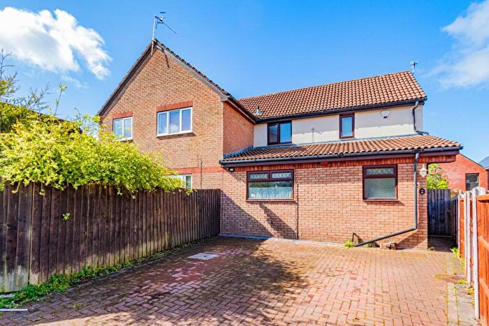2 Bedroom House To Rent In Ash Walk, Brentry, Bristol, BS10