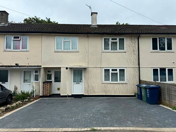 3 Bedroom Terraced House To Rent In Massey Close, Headington, Oxford, Oxfordshire, OX3