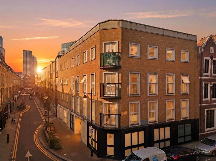 2 Bedroom Apartment For Sale In Cheshire Street, Shoreditch, E2