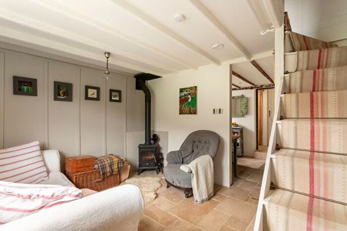 2 Bedroom Cottage For Sale In South View Cottages, The Street, Henfield, BN5