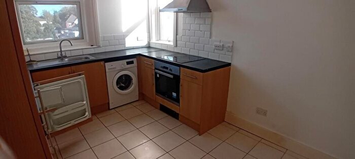 2 Bedroom Apartment To Rent In Obelisk Road, Southampton, SO19
