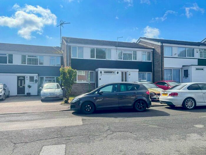 3 Bedroom Terraced House To Rent In Bayswater Drive, Rainham, Gillingham, ME8