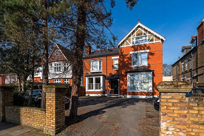 2 Bedroom Flat For Sale In Montpelier Avenue, Ealing, W5