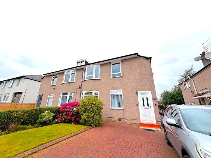 2 Bedroom Flat To Rent In Kingswood Drive, Glasgow, G44
