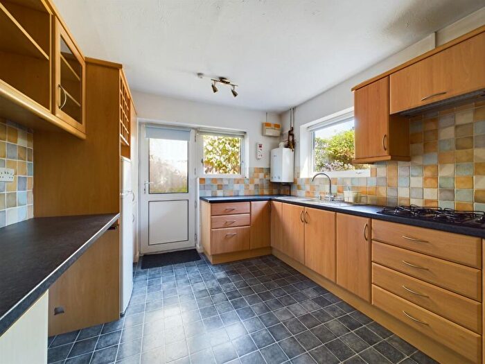 4 Bedroom Detached Bungalow For Sale In Spring Lane, Flore, Northampton, NN7