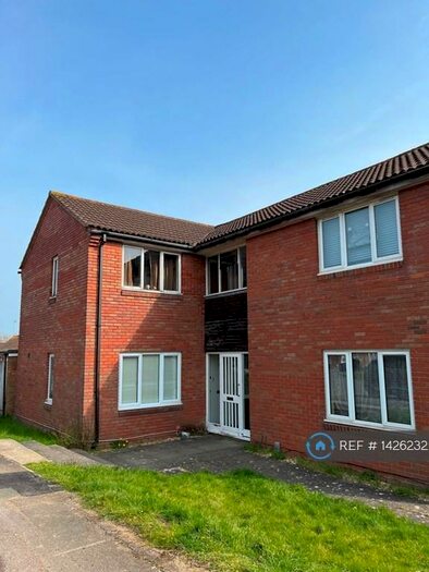 Studio To Rent In Thornford Drive, Westlea, Swindon, SN5