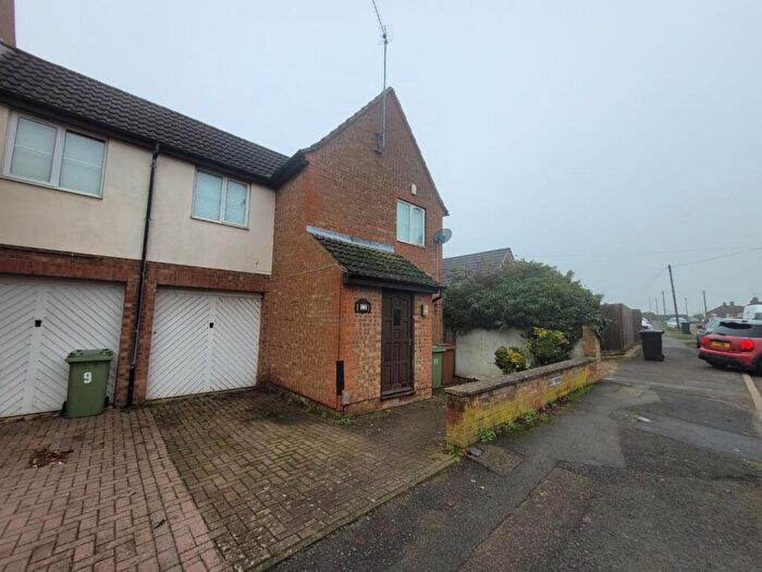 3 Bedroom House To Rent In Tann Road, Finedon, Wellingborough, NN9