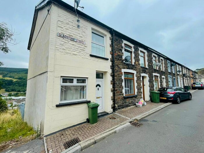 2 Bedroom Property To Rent In Gladstone Street, Mountain Ash, CF45