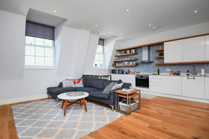 2 Bedroom Flat To Rent In The Baynards, Chepstow Place, W2