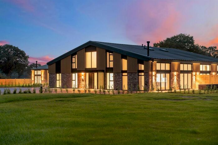 5 Bedroom Semi-Detached House For Sale In Harper's Gate, Bradnocks Marsh Lane, Hampton-In-Arden, Solihull, B92