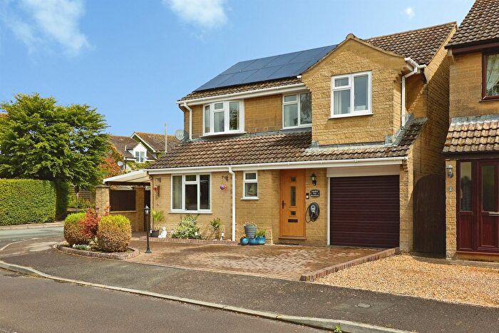 3 Bedroom Detached House For Sale In Blackbirds, Thornford, Sherborne, DT9