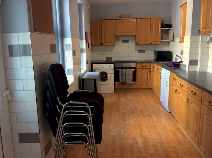 5 Bedroom Terraced House To Rent In Western Road, Sheffield, S10