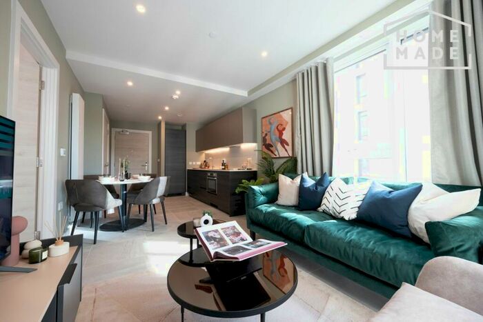 1 Bedroom Flat To Rent In New York Square, Leeds, LS2