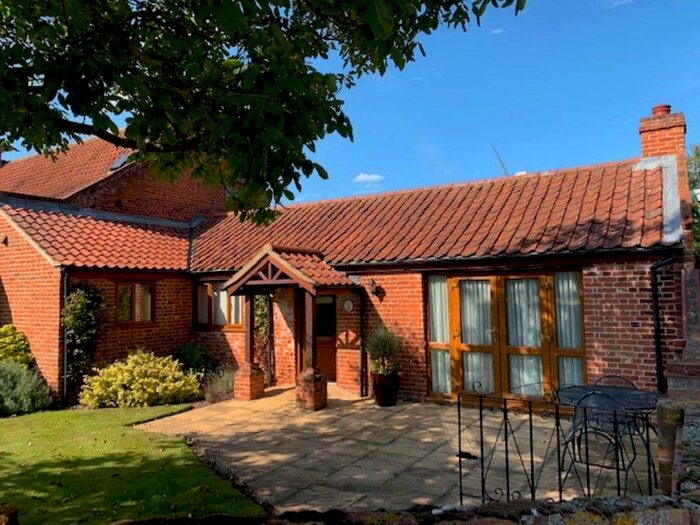 1 Bedroom Cottage To Rent In Ashmanhaugh, NR12
